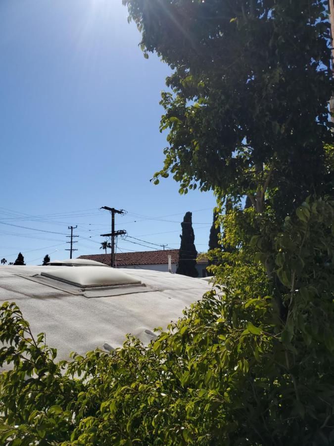 Апартаменты Heart Of East Hollywood Лос-Анджелес Экстерьер фото